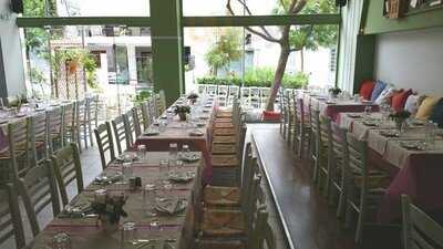 Τα Μπρουσκουνια