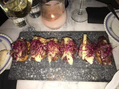 Buñuel Uptempo Bistro