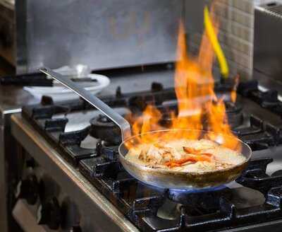 Μπαχανέζος