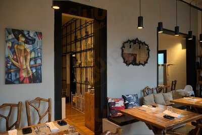 7 Food Sins Gastro Pub