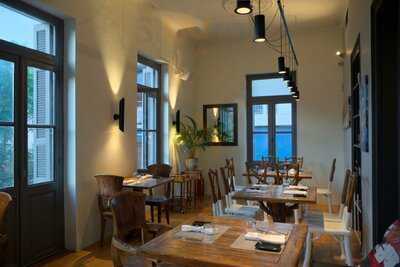 7 Food Sins Gastro Pub