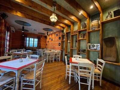 Μπουκιά Μπουκιά