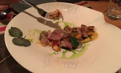 Το Θείο Τραγί