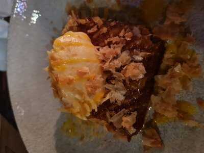 Μ8 . Κολωνάκι