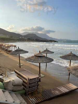 Molos Beach Restaurant Bar