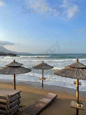 Molos Beach Restaurant Bar