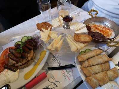 Tα Καραμανλίδικα του Φάνη