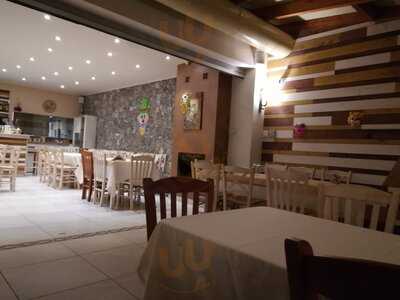 Παραδοσιακό Εστιατόριο Ζερβας