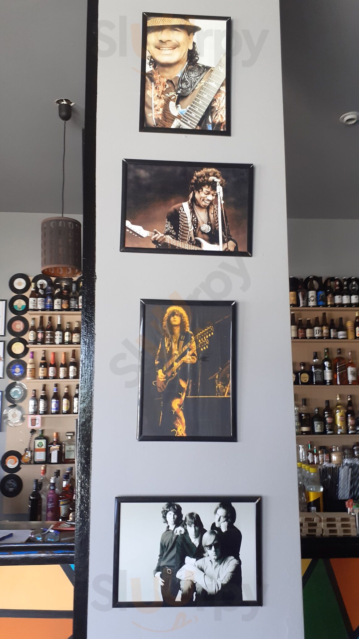 Pebbles Bar