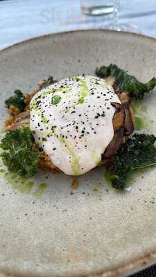 Balcony Restaurant & Bar