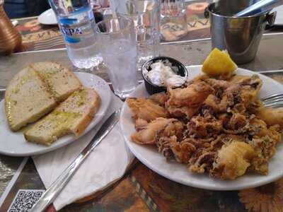 Καφενείο Η Ωραία Ελλάς