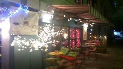 Petite Fleur Παγκράτι