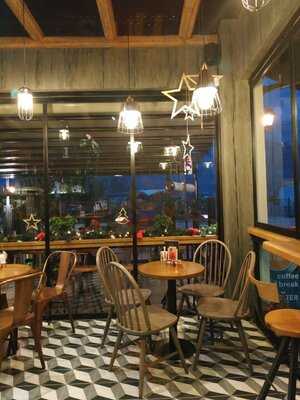 Shelter Coffee Store