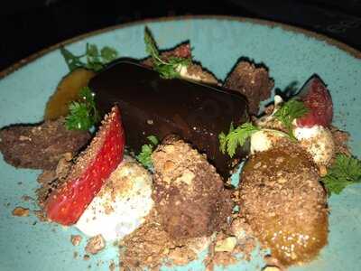 Feedέλ Urban Gastronomy