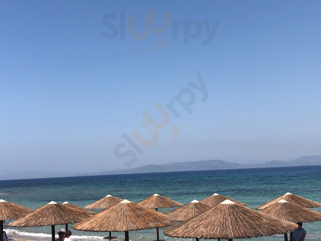 Αέρηδες Beach Bar - Restaurant