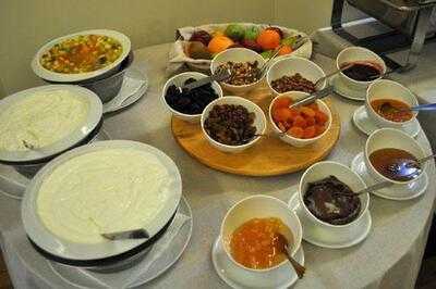 O&b Athens All Day Bar Restaurant