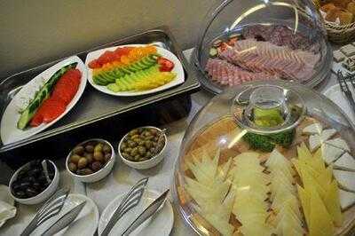 O&b Athens All Day Bar Restaurant