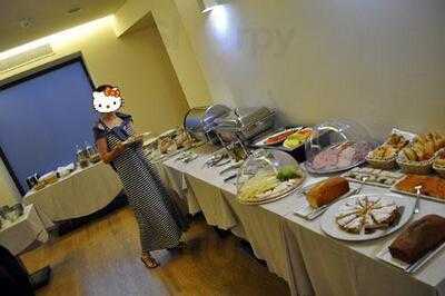 O&b Athens All Day Bar Restaurant