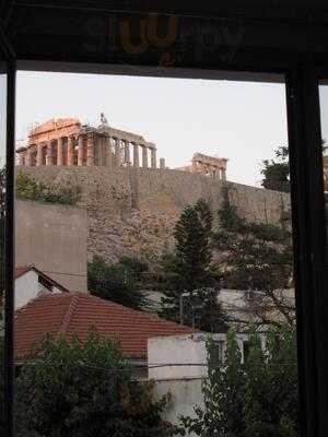 Στροφή Αθηναϊκό Εστιατόριο