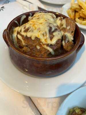 Ταβέρνα Καραβίτης