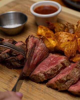 Κόκκαλο Φαγoποτείον