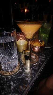 Minnie The Moocher - Bar