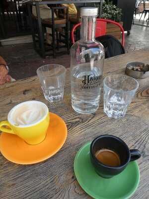 Harvest Coffee & Wine