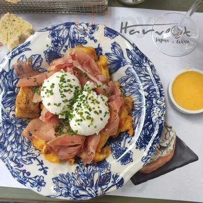 Harvest Coffee & Wine