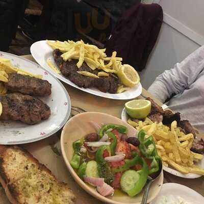 Το Παραδοσιακο