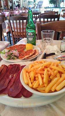 Μισό Πιθάρι