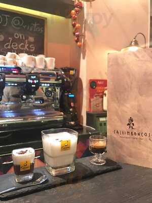 Saltimbancos Boutique Cafe Bar