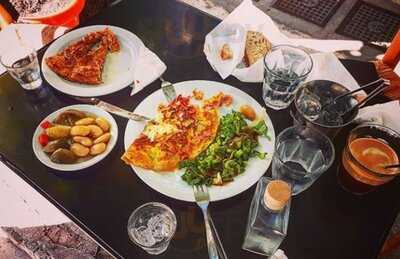 Καφφενείον Ο Πέλοπς