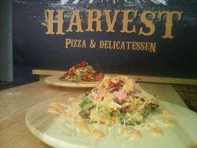 Harvest Pizza