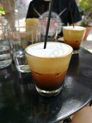 Allotino Jazz Rock Cafe