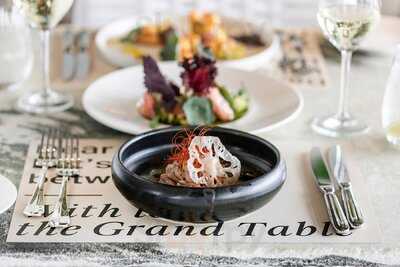 The Grand By Interni