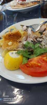 Ταβέρνα Μπαϊρακτάρης σταθμός