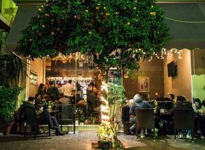 Στη..Πλατεία