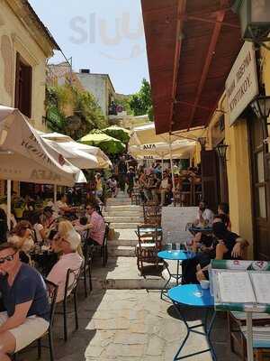 Παληά Ταβέρνα Κρητικού