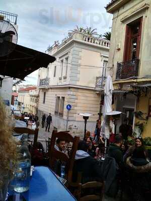 Παληά Ταβέρνα Κρητικού