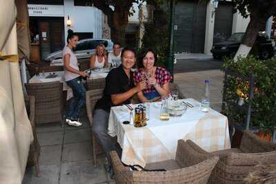 Tepinina All Day Cafe Bar Restaurant