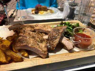 Συμπόσιο Resto Bar