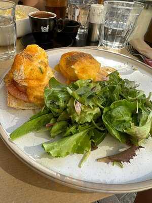 Picky Coffee & Brunch