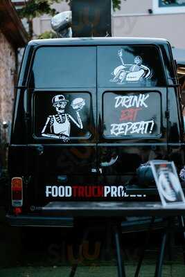 In 'n Out Foodtruck Project