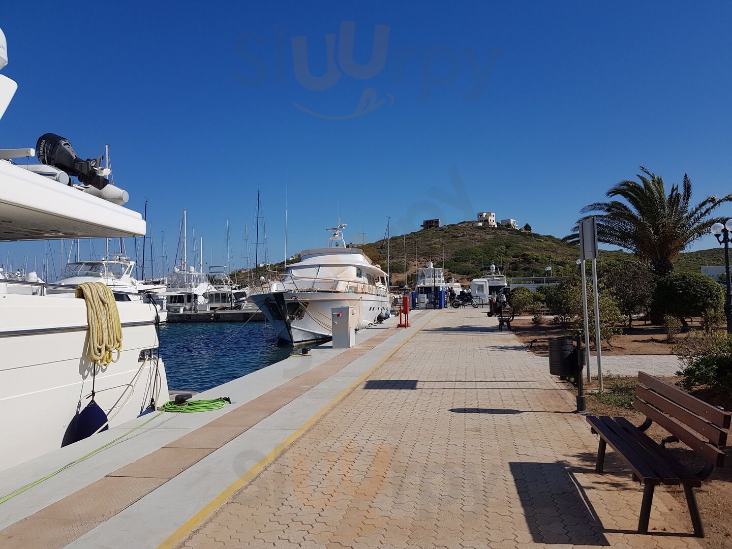 Yacht Club Εστιατόριο