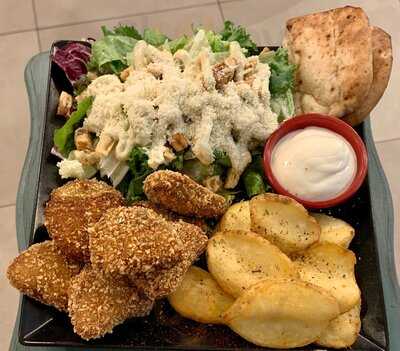 Τρεις λαλούν