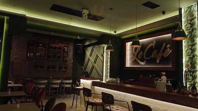 Le Cafe