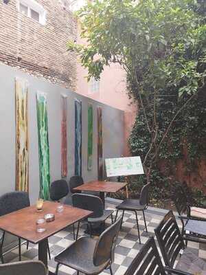 Plakaki Cafe Bistrot