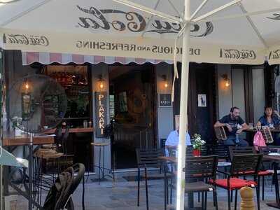 Plakaki Cafe Bistrot