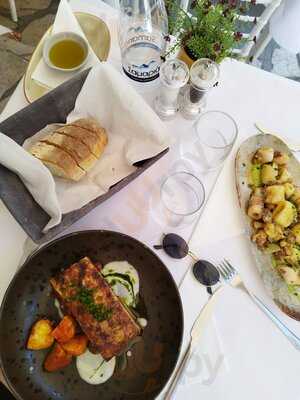 Thymari Corfu Restaurant