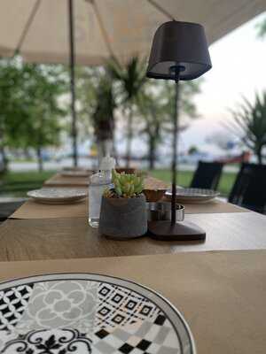 La Boca All Day Coffee